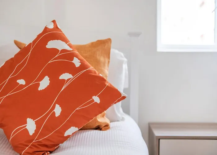 The Cutesy - Fitzrovia - By Frankie Says